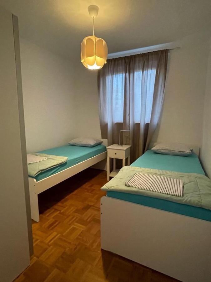 Apartments Antonija Punta Skala Next To Falkensteiner Resort Petrčane Extérieur photo
